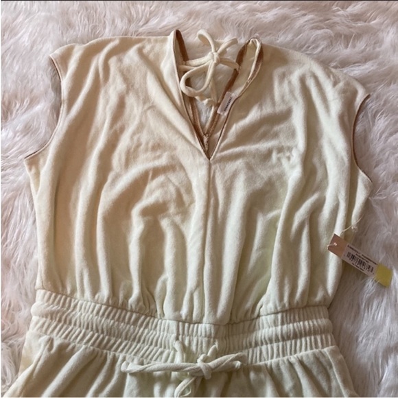 🌞SUMMERSALT the towel terry V-neck romper size M - Picture 6 of 14